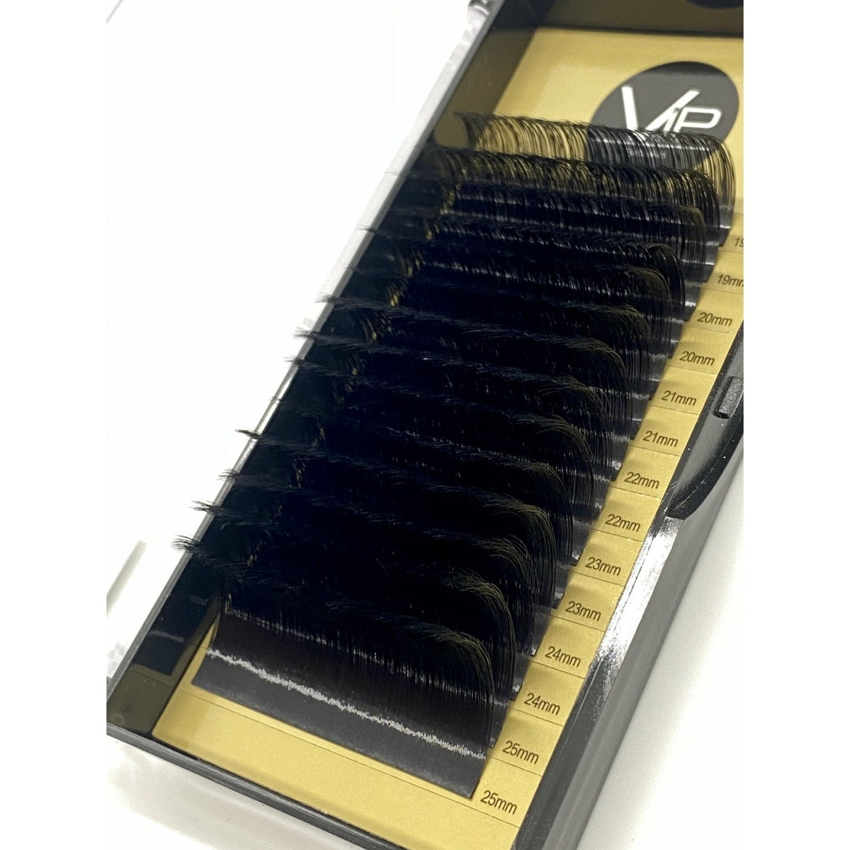 VIP Faux Mink XL Lash Extensions 19–25 mm | 14-Line Tray