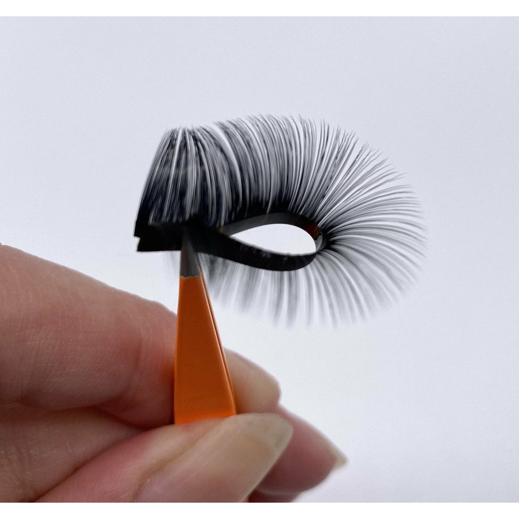 VIP Faux Mink Lash Extensions 0.03 mm D Curl | 12-Line Mix Tray